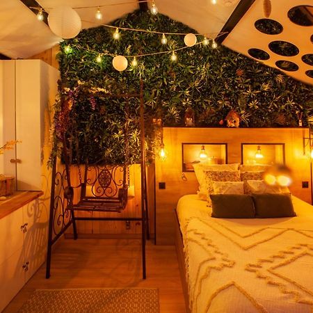 Love Room Romantique Les Petits Plaisirs Angers Eksteriør billede